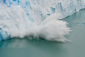 Climate Perito_Moreno_Glacier_ice_fall