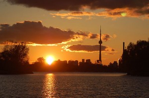 Neko 512px-Sunset_at_Ashbridge's_Bay_in_Toronto