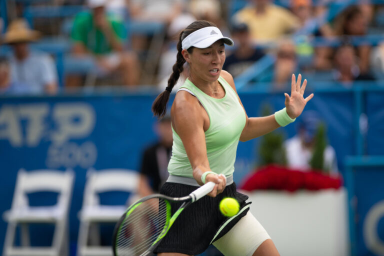 Washington,,August,4:,Jessica,Pegula,(usa),Defeats,Camila,Giorgi