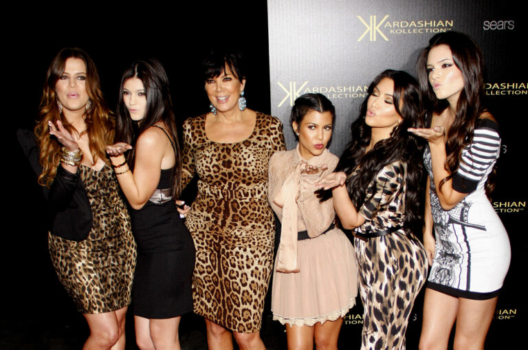 Khloe,Kardashian,,Kylie,Jenner,,Kris,Jenner,,Kourtney,Kardashian,,Kim,Kardashian